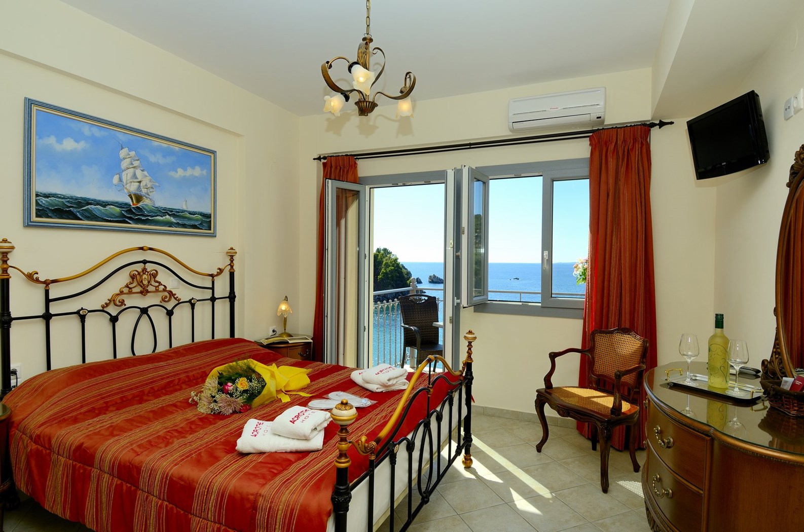 Acrothea Hotel - deluxe double